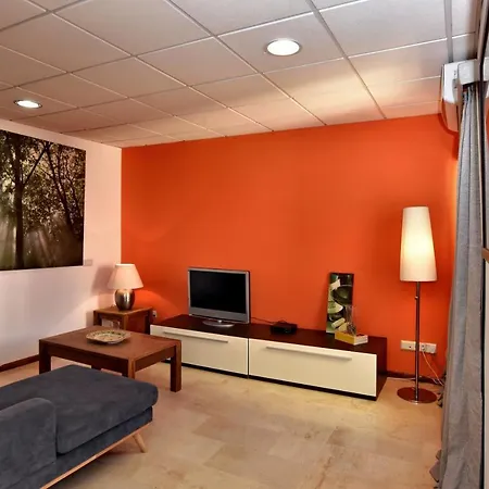 City Living Tk2 Rm 2 Guest house Saint Julian's